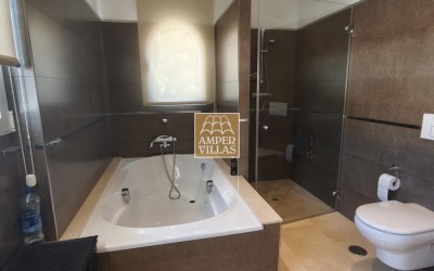 Charming and comfortable villa in Santa Clara.